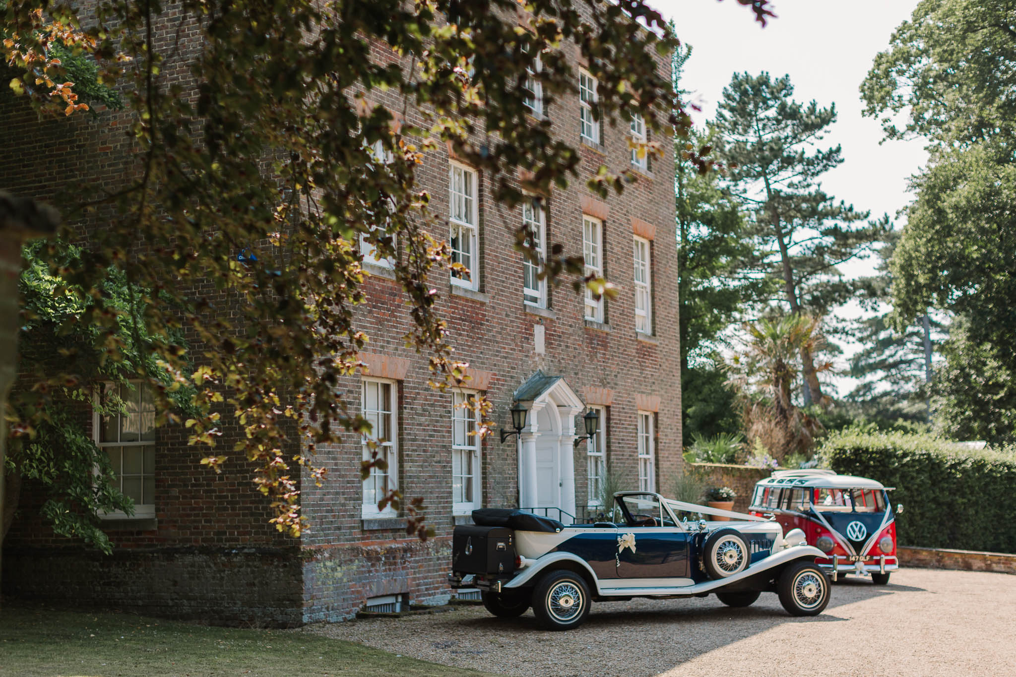 vintage wedding cars at swarling manor