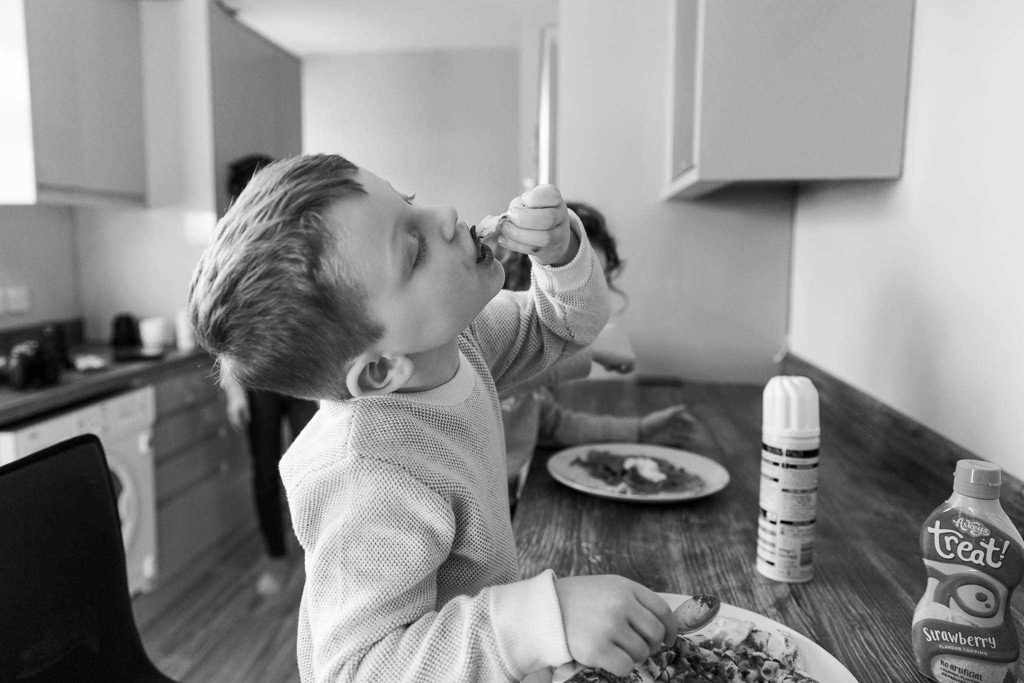 Pancake Making Family Photo Shoot - Essex
