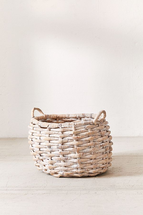 via urbanoutfitters.com