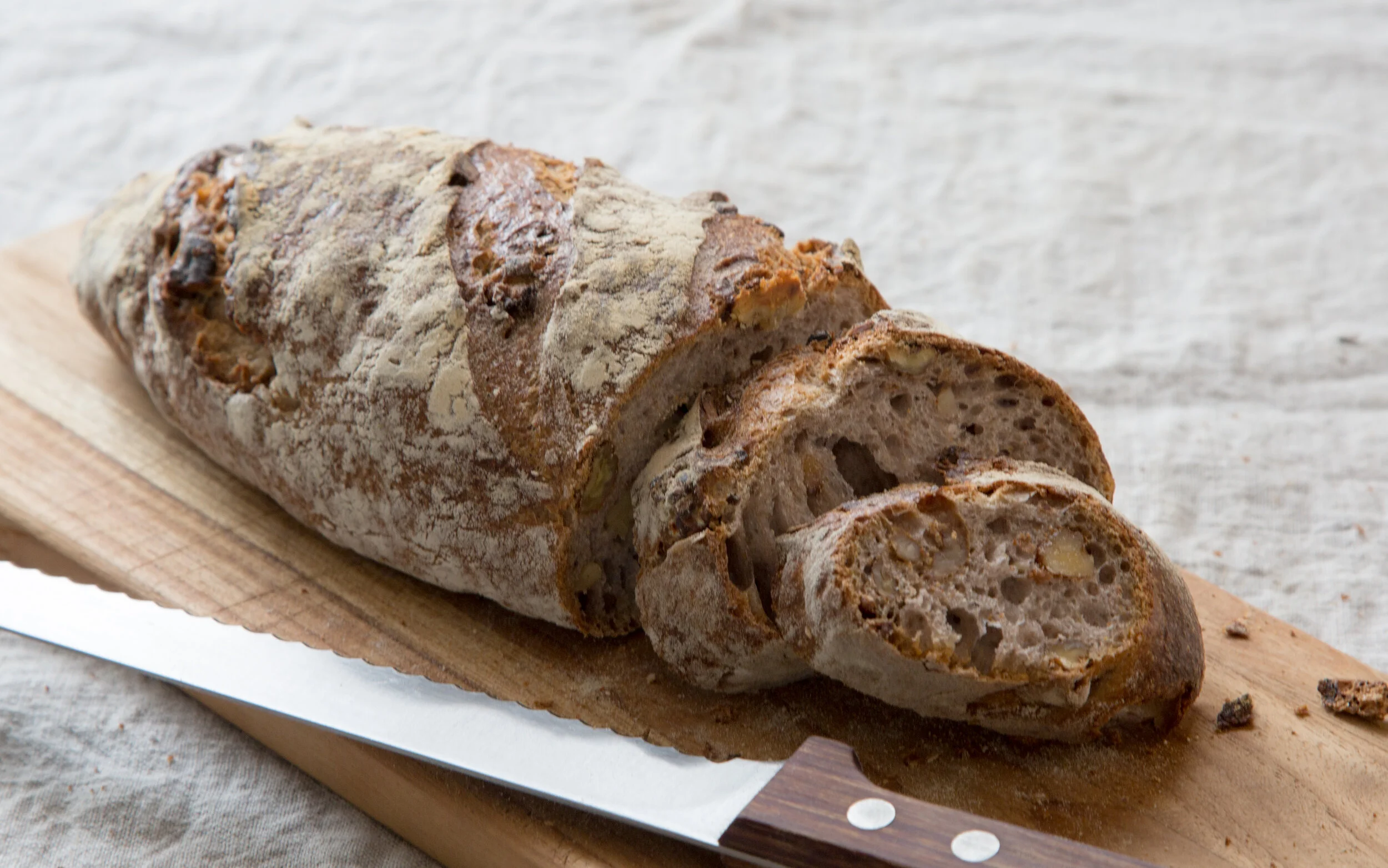 GoodEggs_RunnerStone_WalnutLevain_5850.jpg