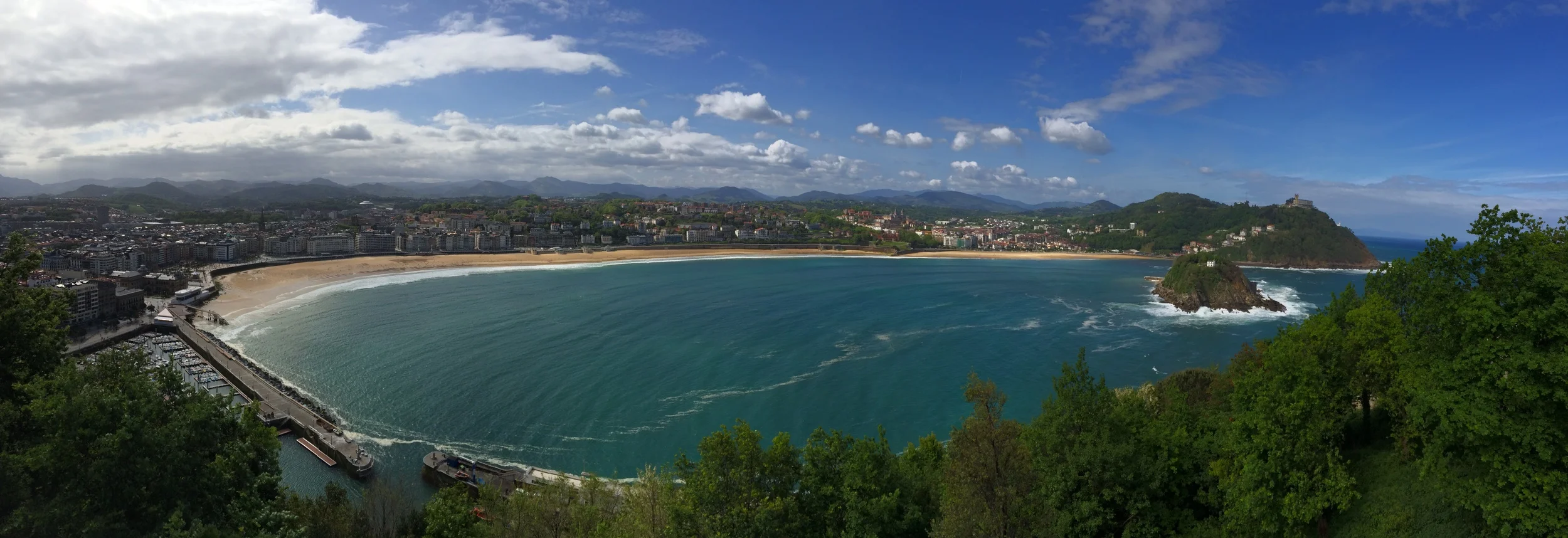 SAN SEBASTIAN: ON THE PINTXOS CRAWL