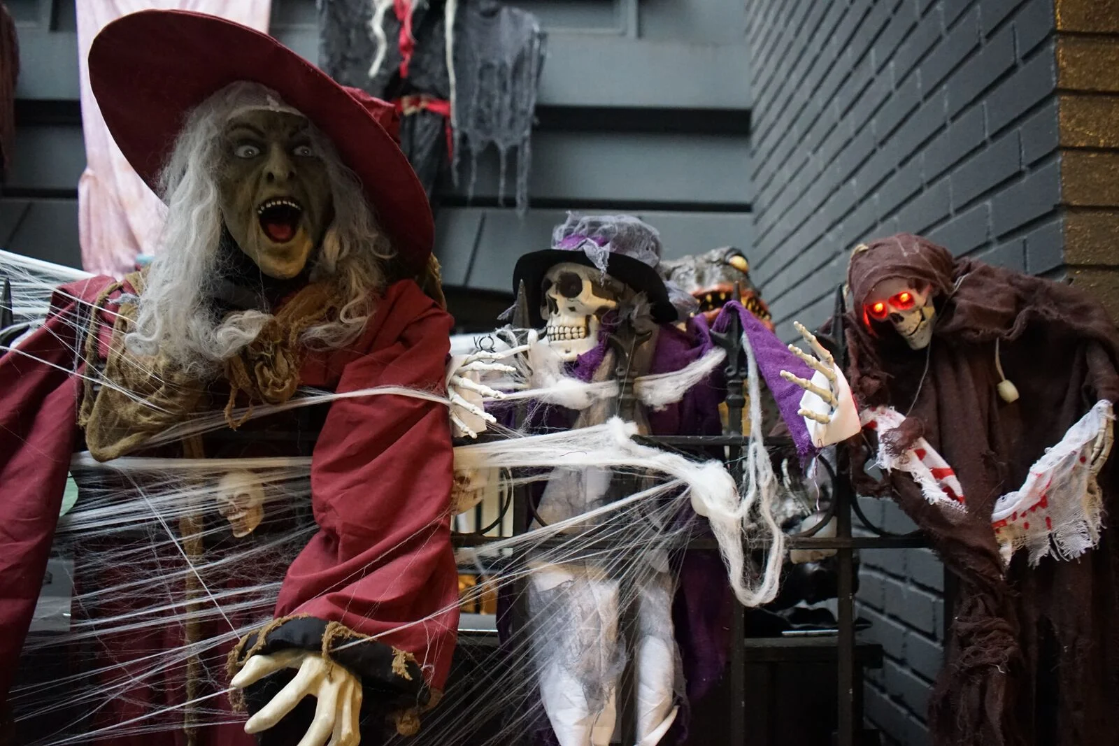 HOMEGROWN NY: HALLOWEEN - SPOOKS IN THE CITY
