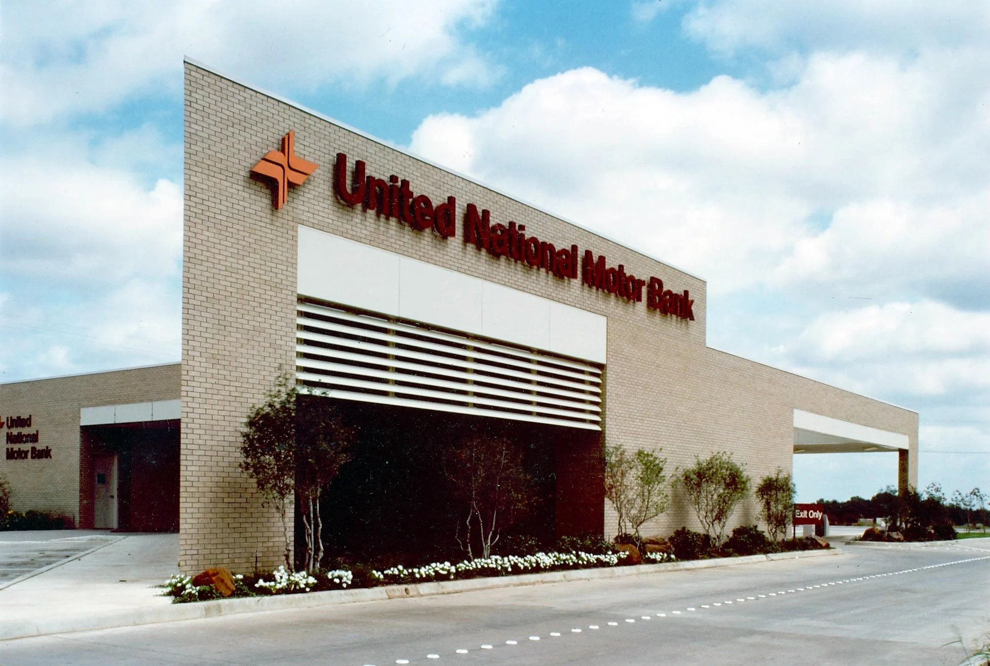 United-National-Bank0001.jpg