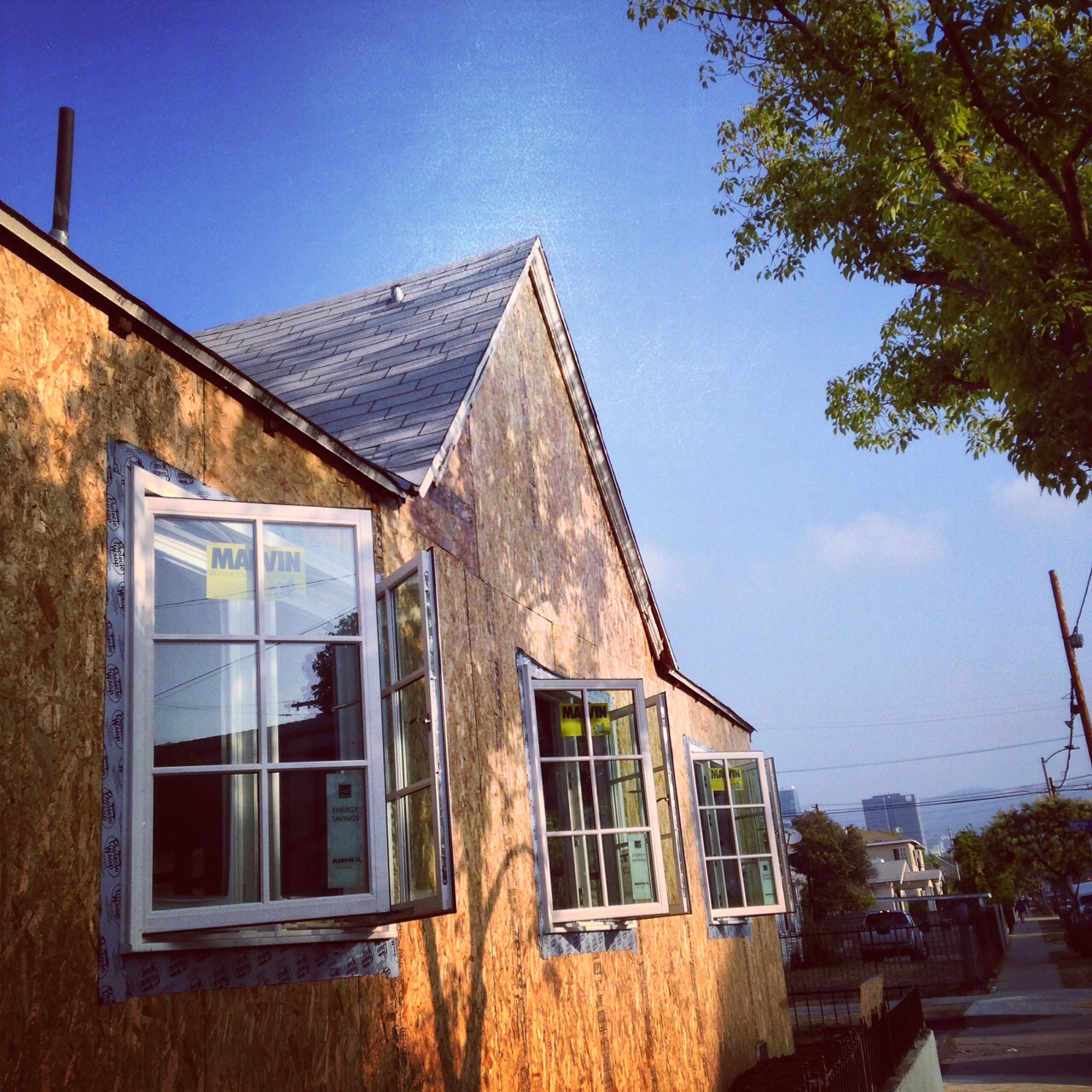 EL CENTRO AVENUE DUPLEX WINDOWS