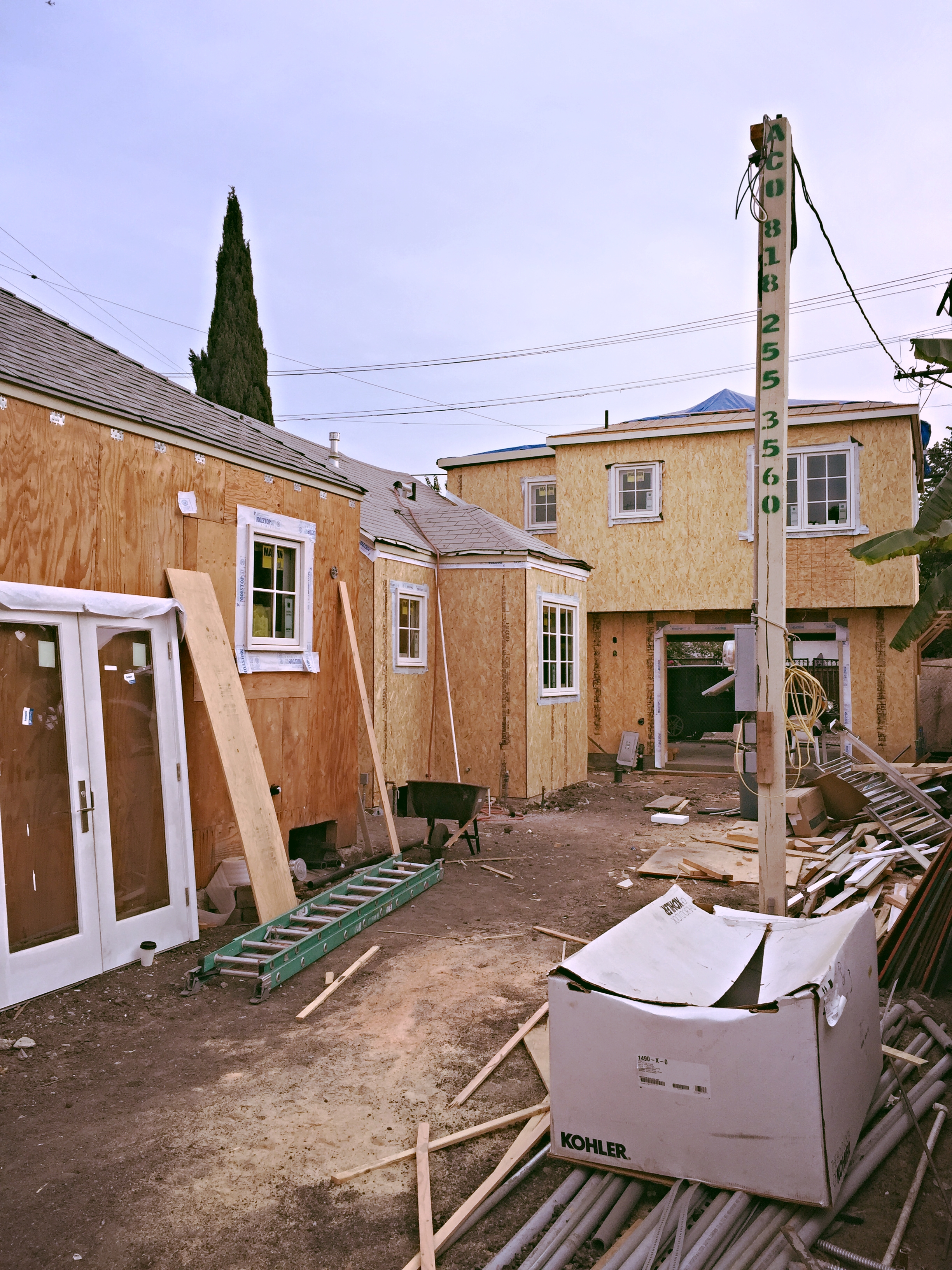 EL CENTRO AVENUE COURTYARD