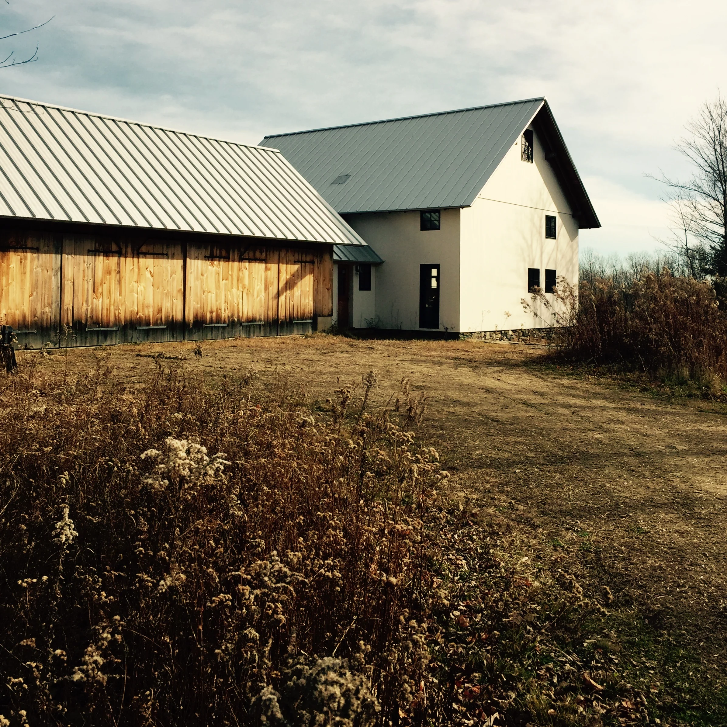 SKYLINE TRAIL STUDIO BUILDINGS