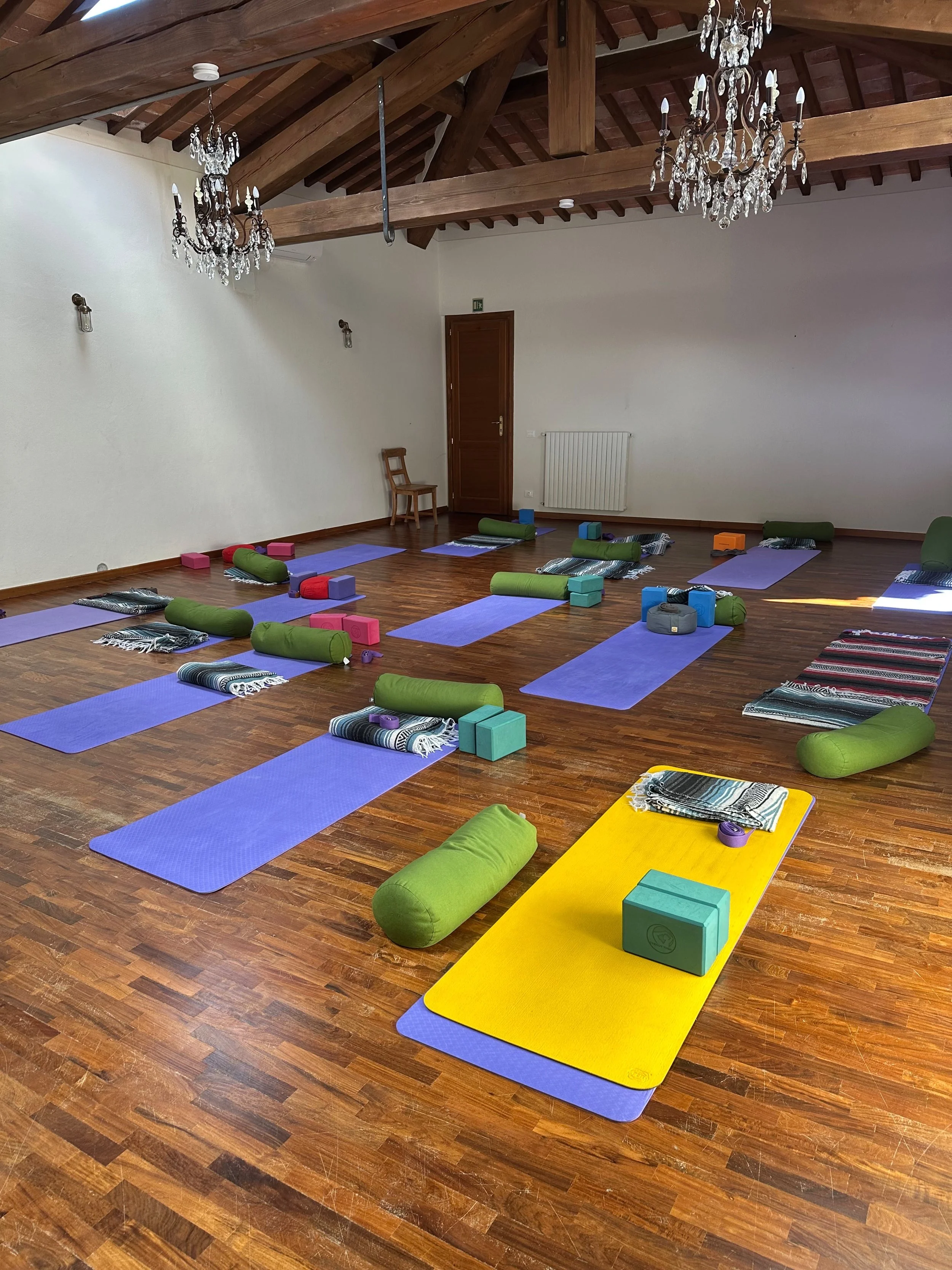 scott moore yoga italy retreat