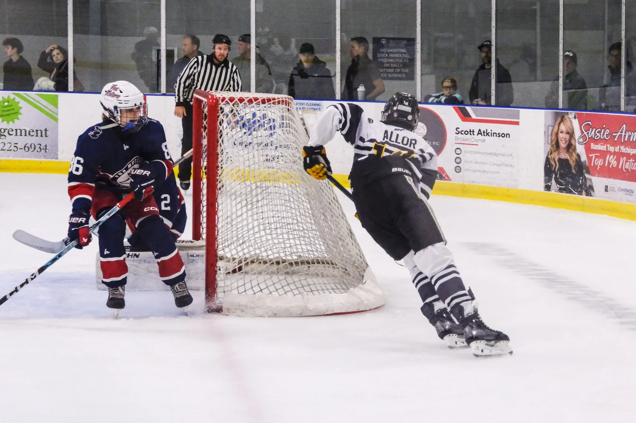 Bulldogs 2027-0799.jpg
