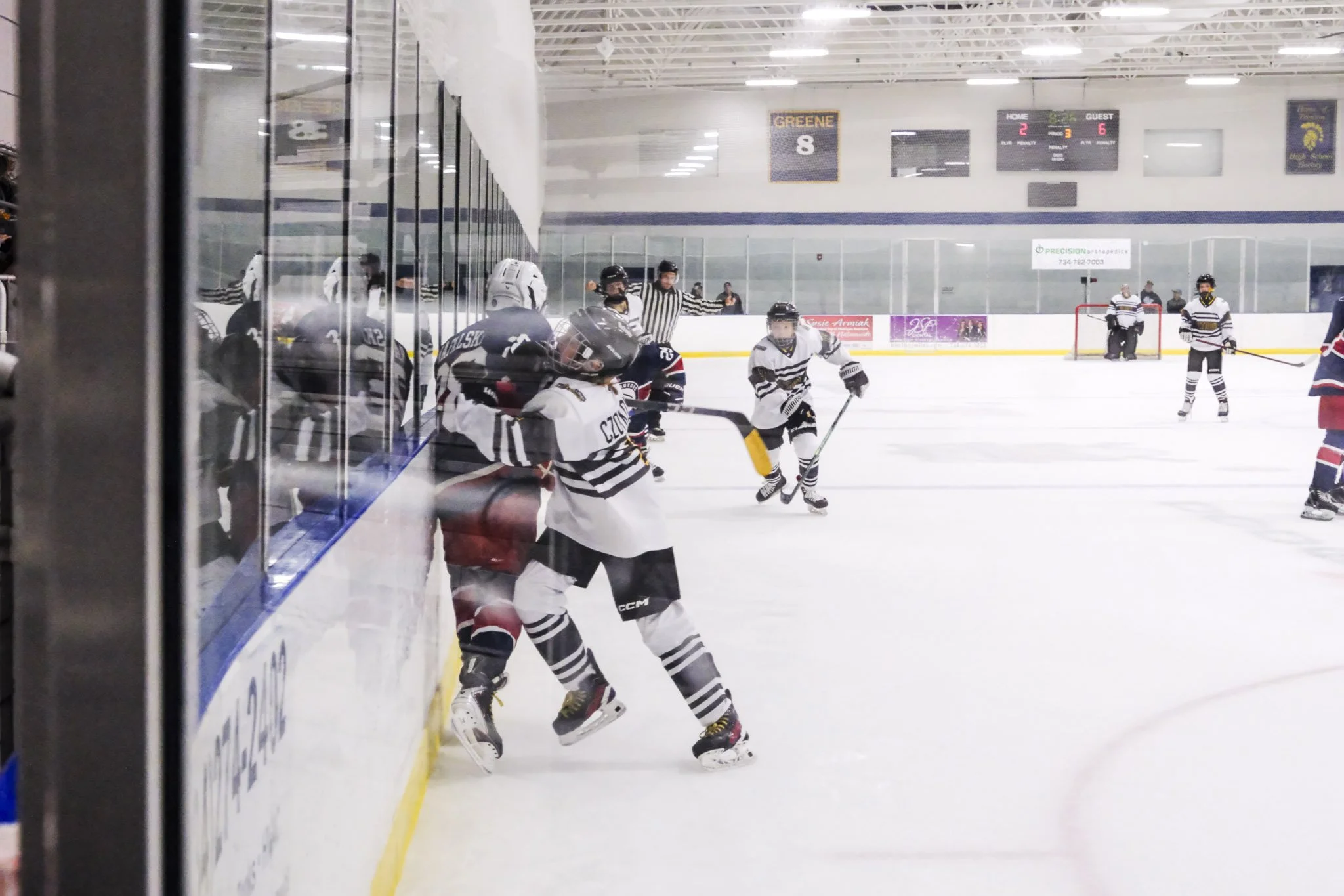Bulldogs 2027-0650.jpg