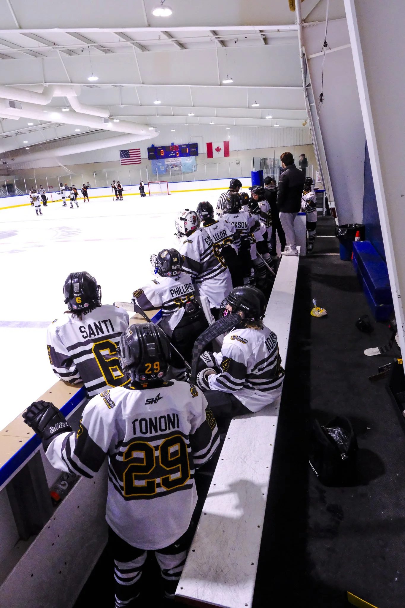 Bulldogs 2027-0105.jpg