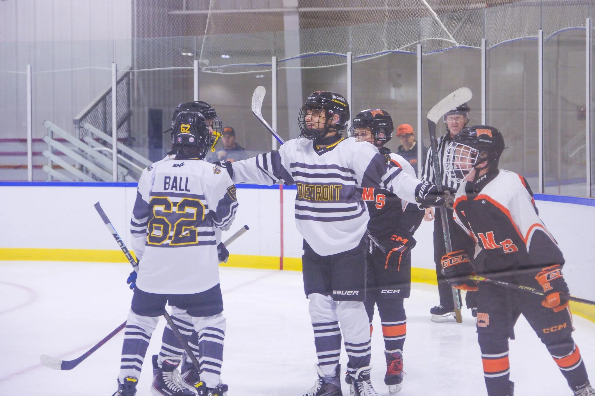 Bulldogs 2027-9787.jpg