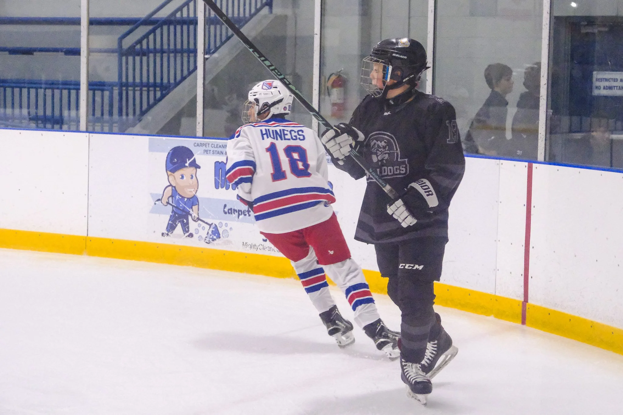 Bulldogs 2027-8746.jpg