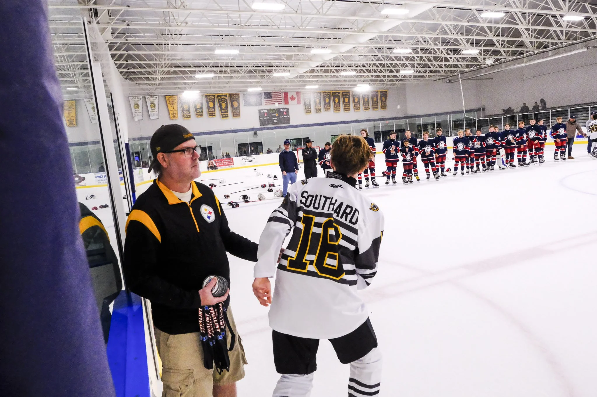 Bulldogs 2027-0982.jpg