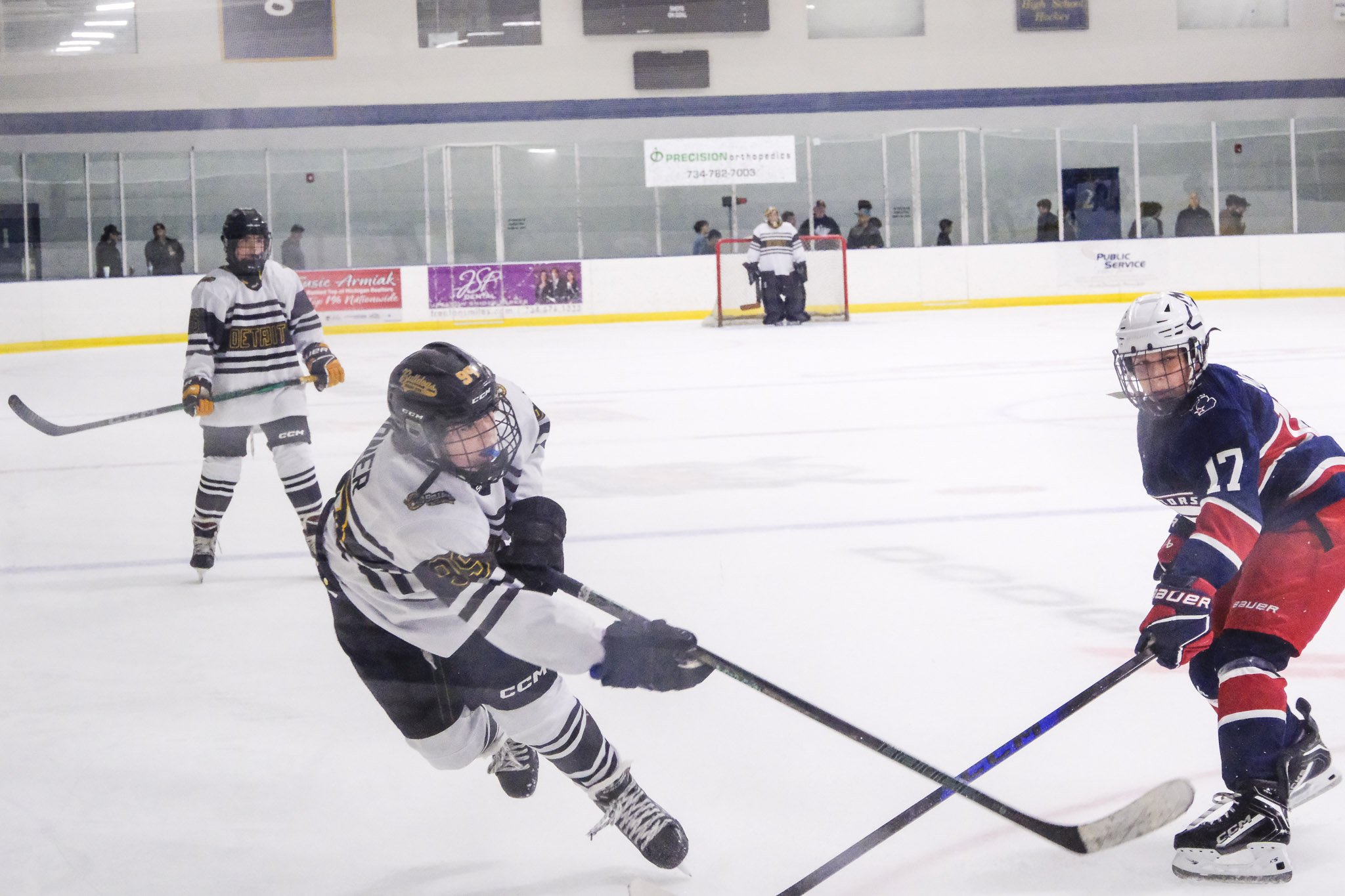 Bulldogs 2027-0612.jpg