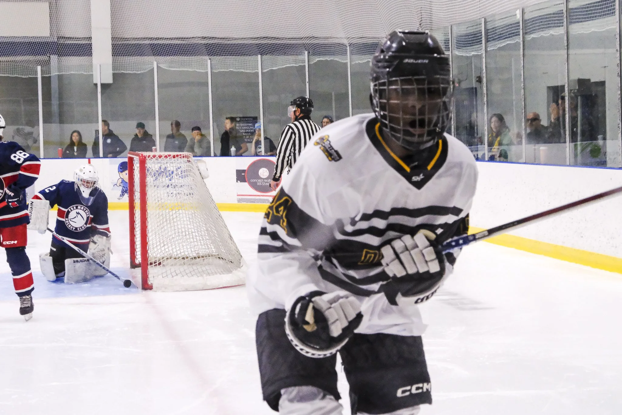 Bulldogs 2027-0270.jpg