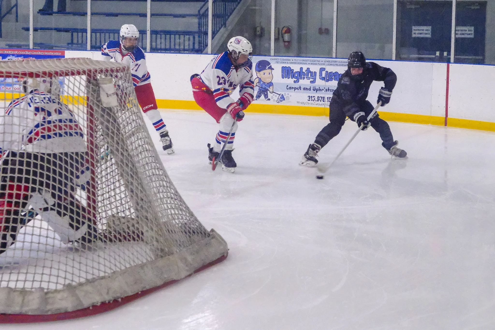 Bulldogs 2027-8539.jpg