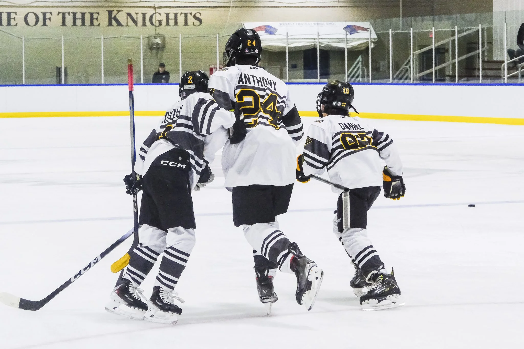 Bulldogs 2027-1446.jpg