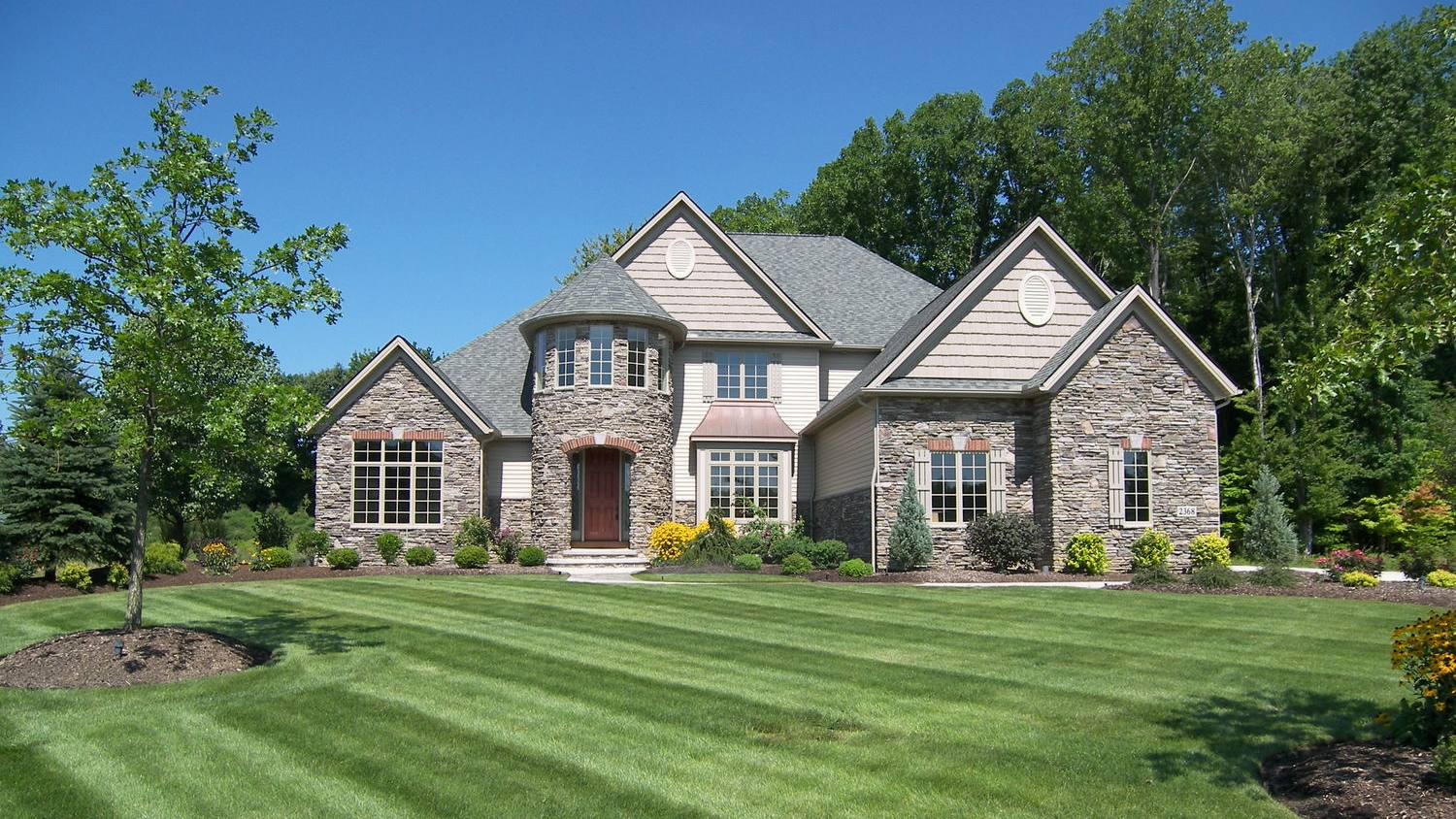 9.10 front elevation.JPG