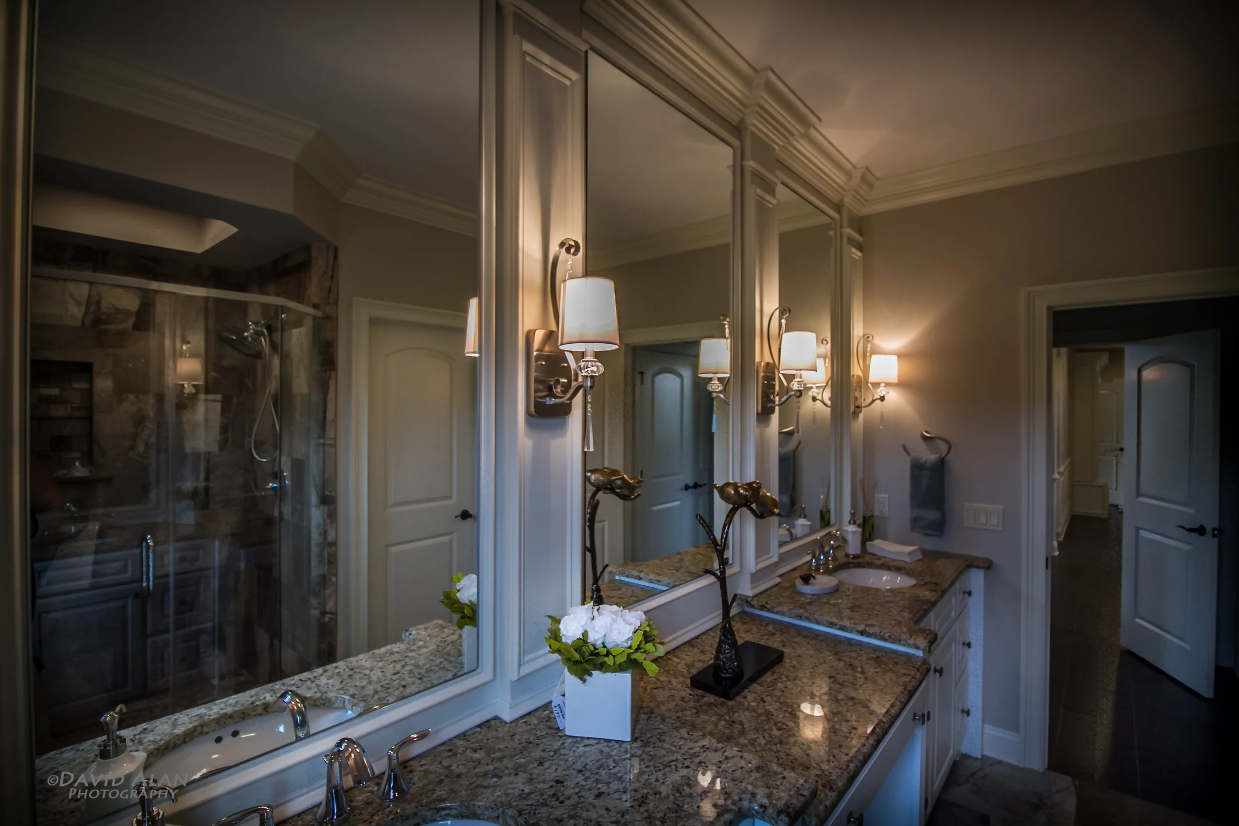 Willoughby Hills Model-2810.jpg