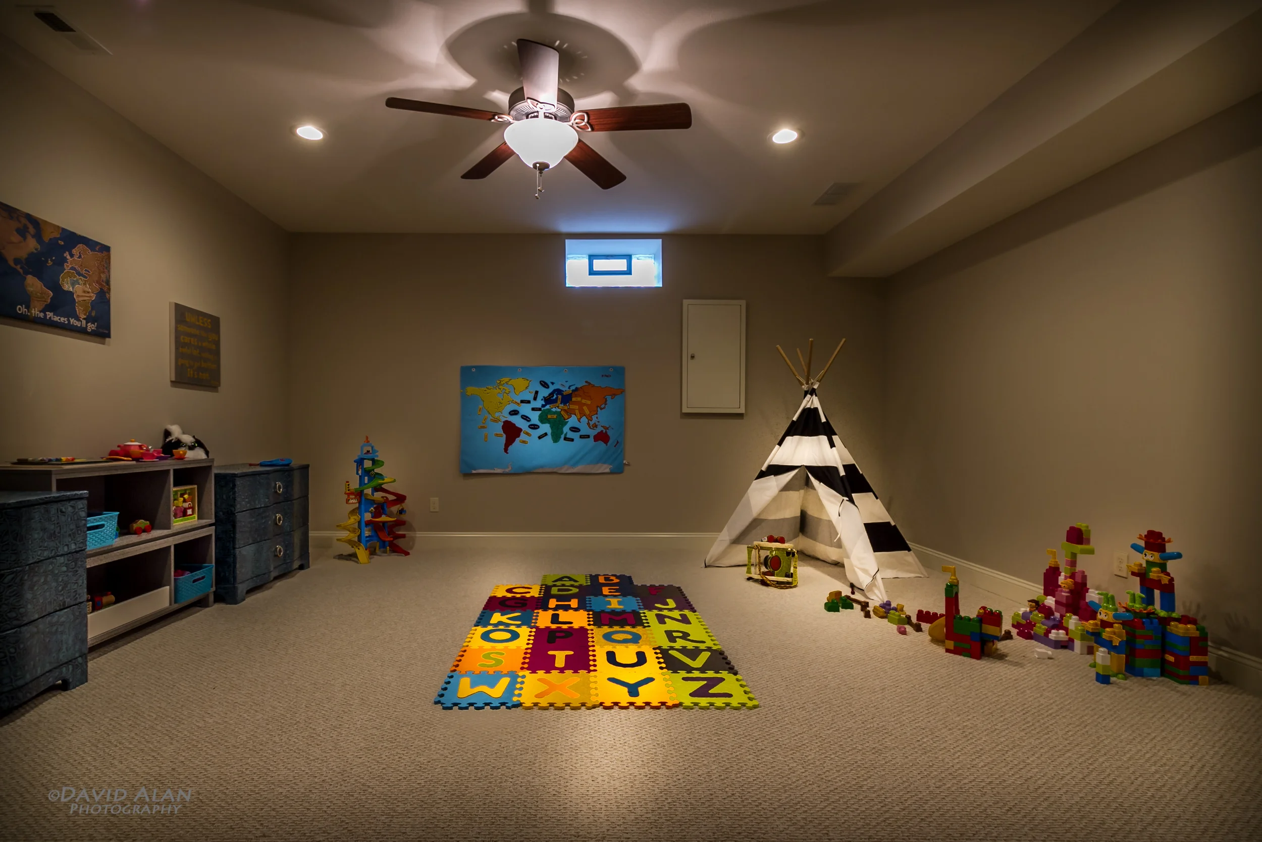 Willoughby Hills Model-2987.jpg