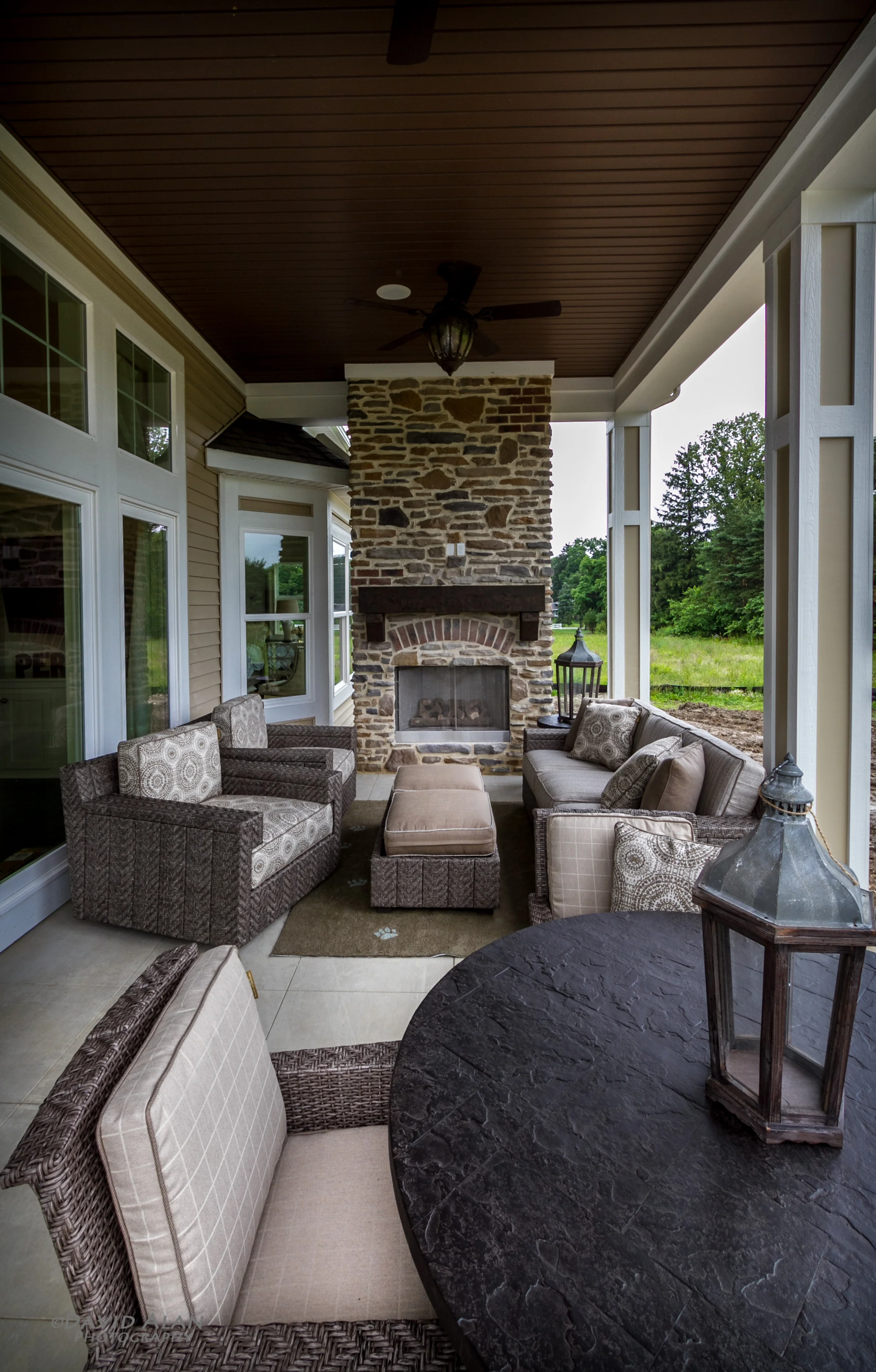 Willoughby Hills Model-2884.jpg
