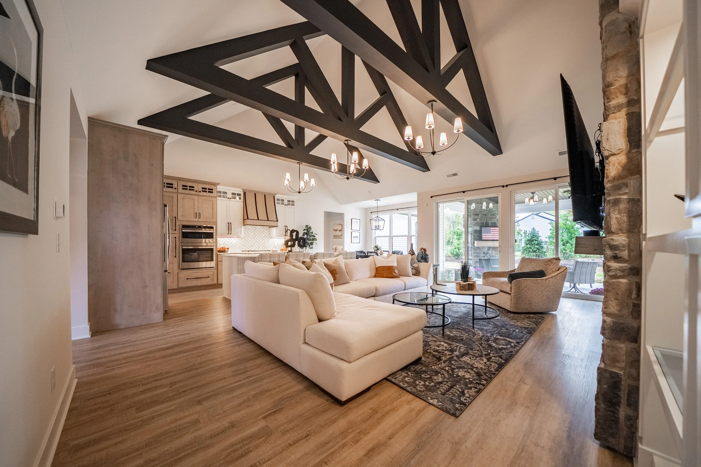 23330 Giovanni Ave-10.jpg