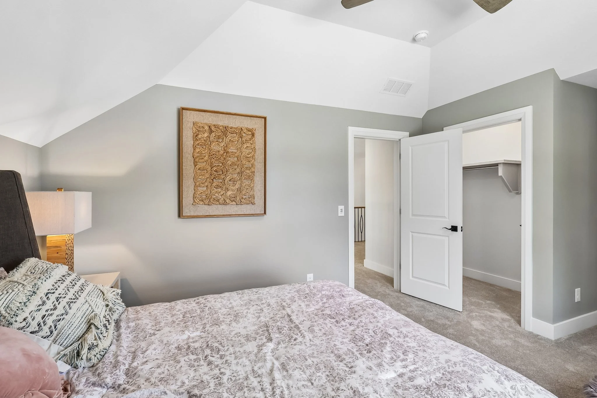 13. Bedroom 4.jpg