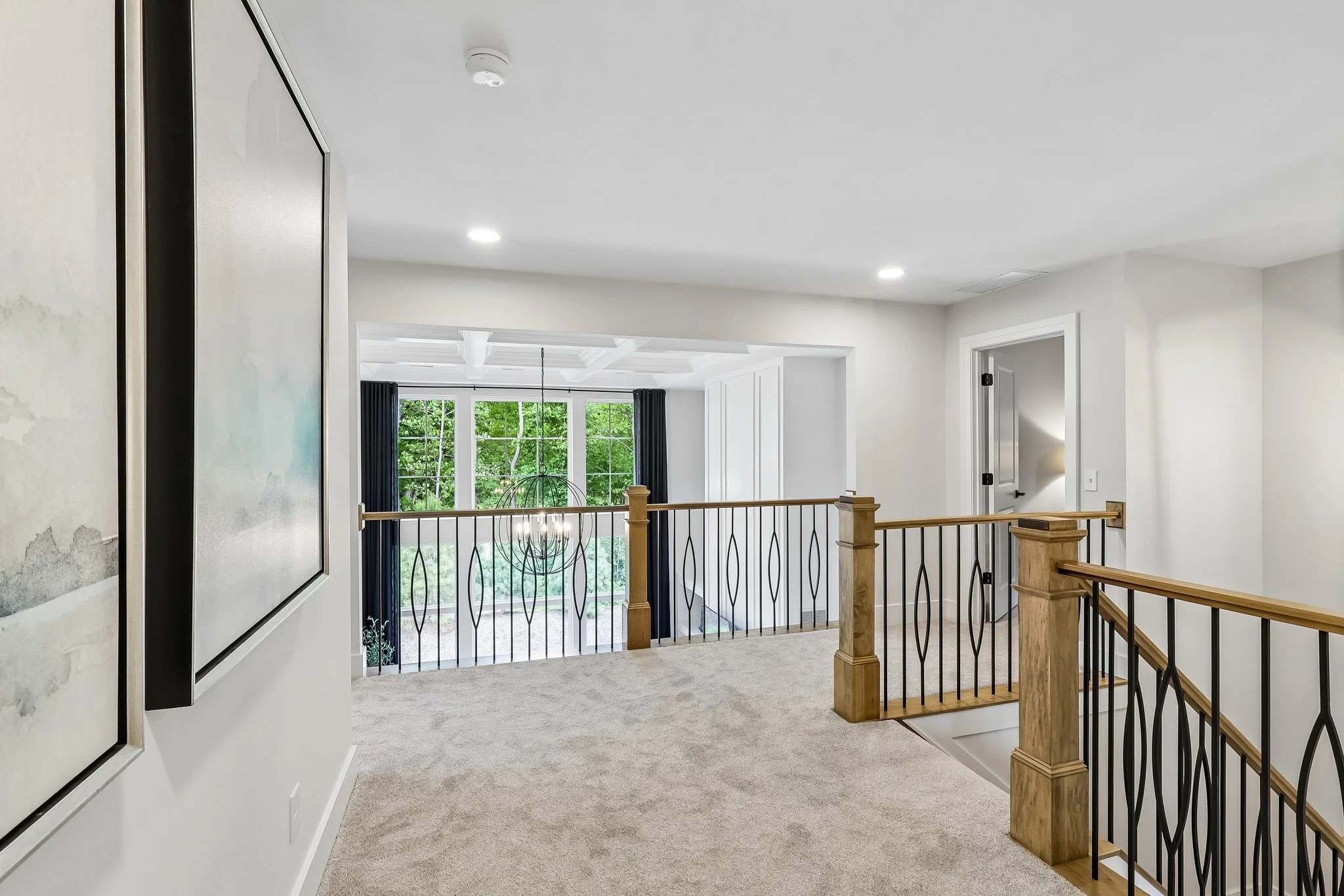 10. 2nd Floor Landing.jpg