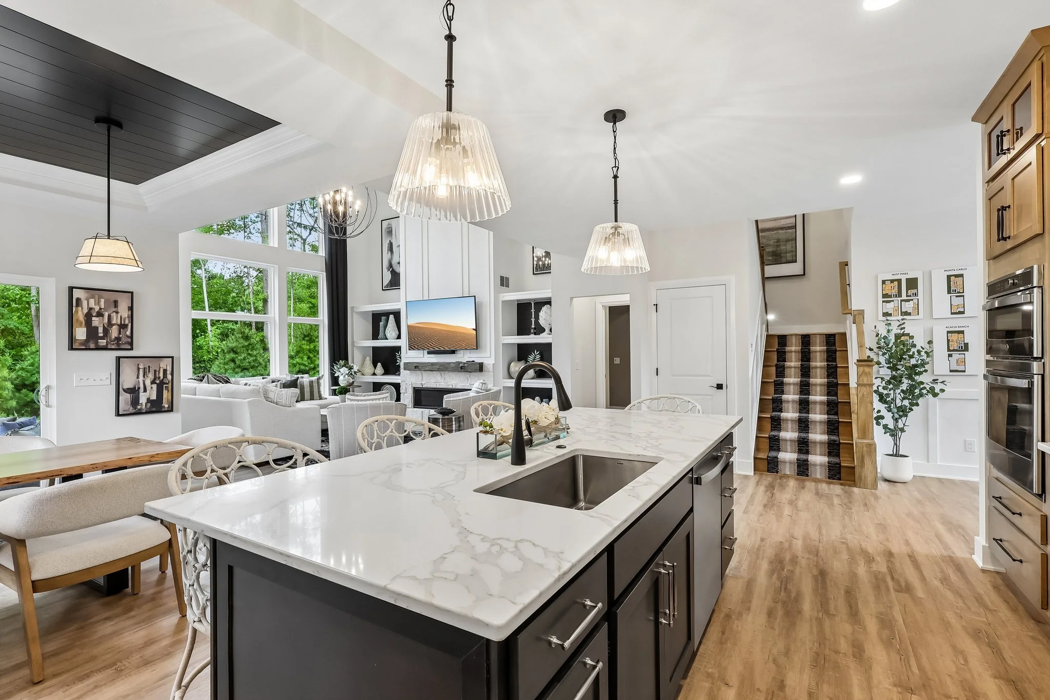 6.5 Kitchen 2.jpg