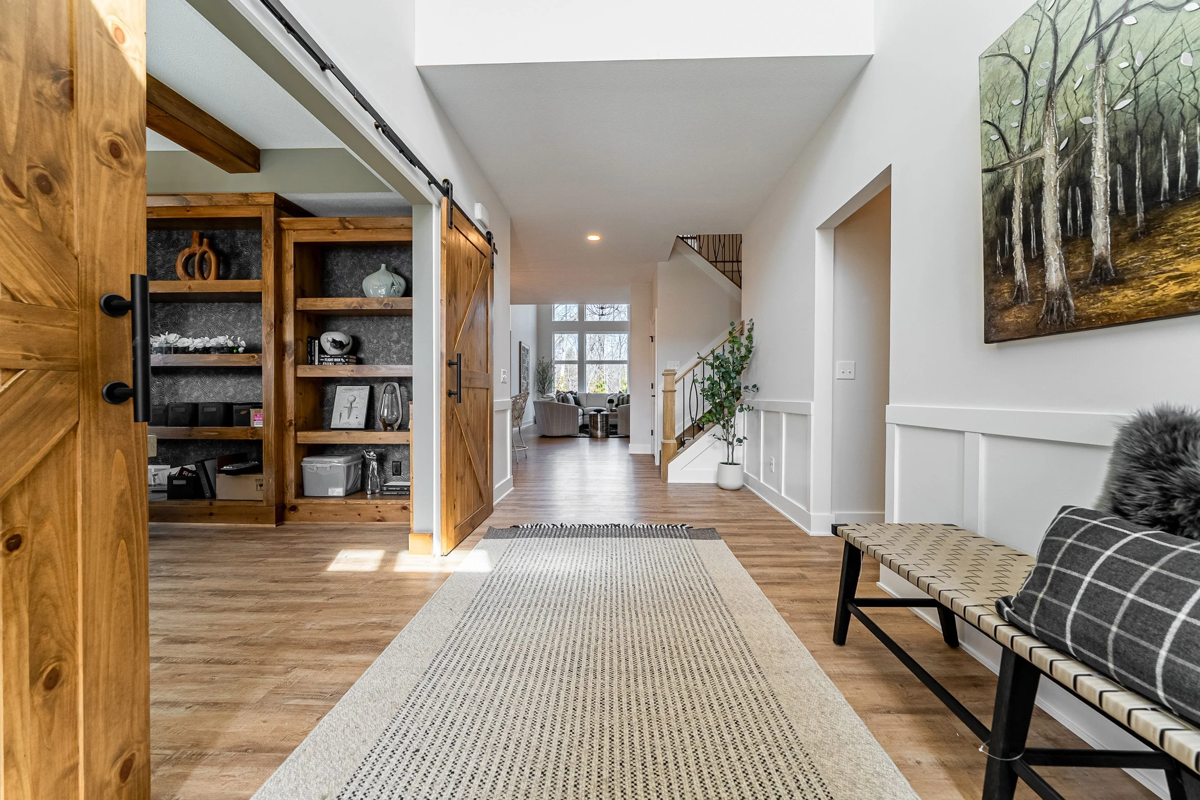 4. Foyer.jpg