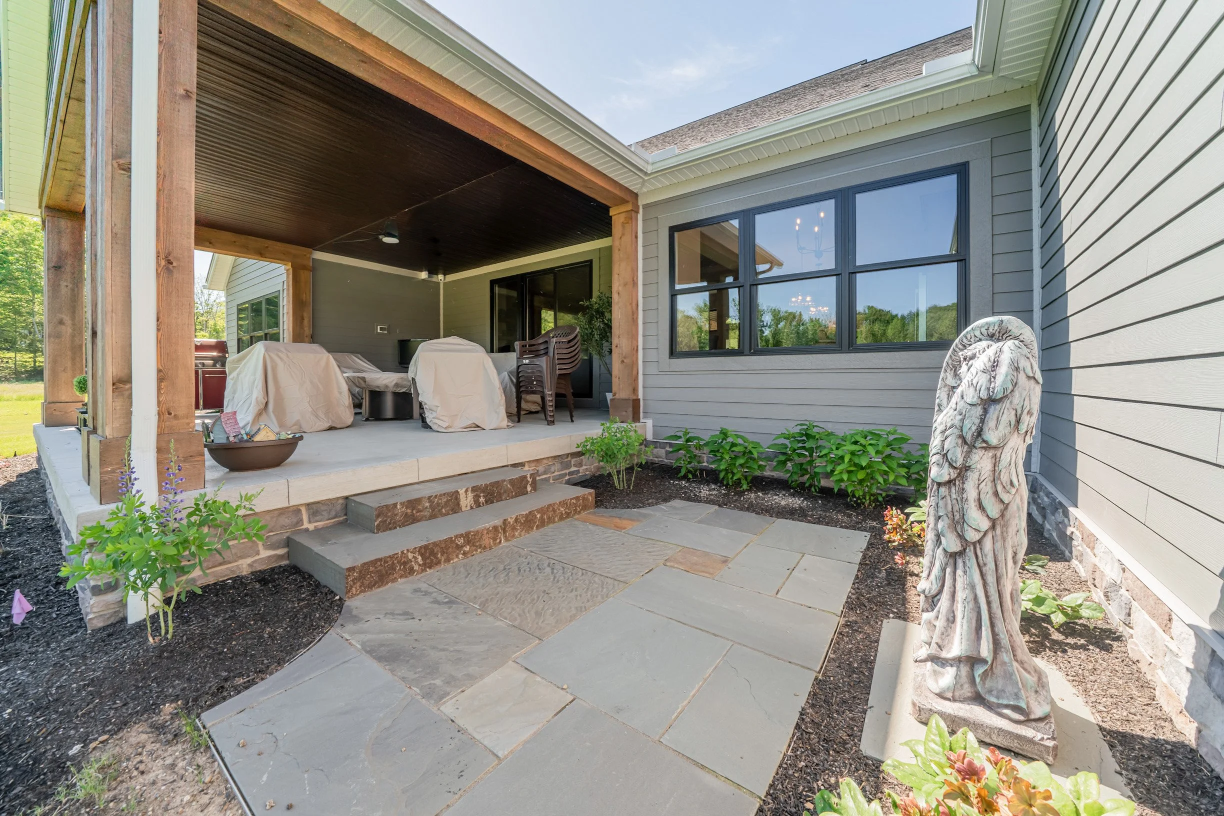 11 Covered Porch 2.jpg
