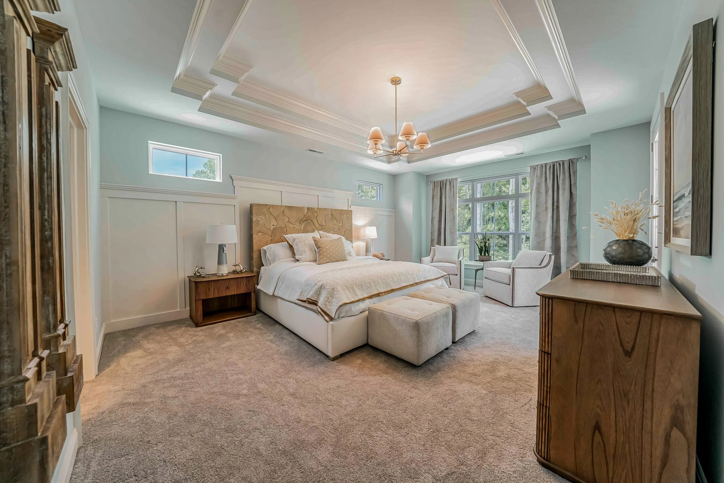 7. Master Bedroom.jpg