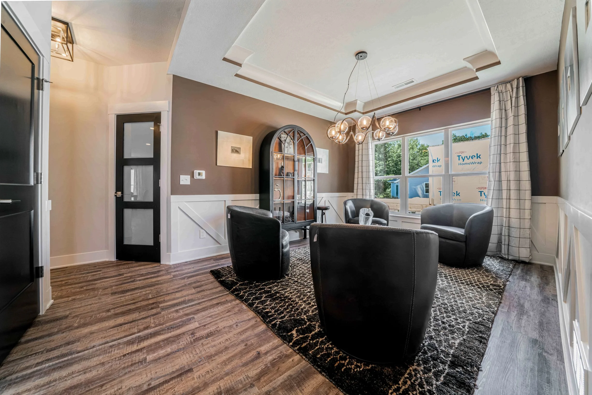 4. Chat .Dining Room 34270 Giovanni Ave - 15.jpg