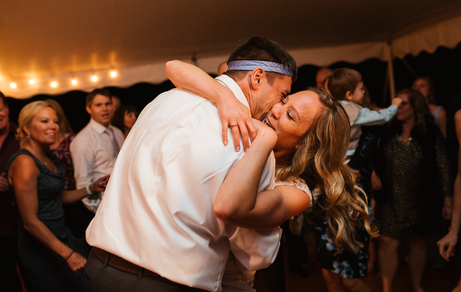 rhode island backyard wedding_083.jpg