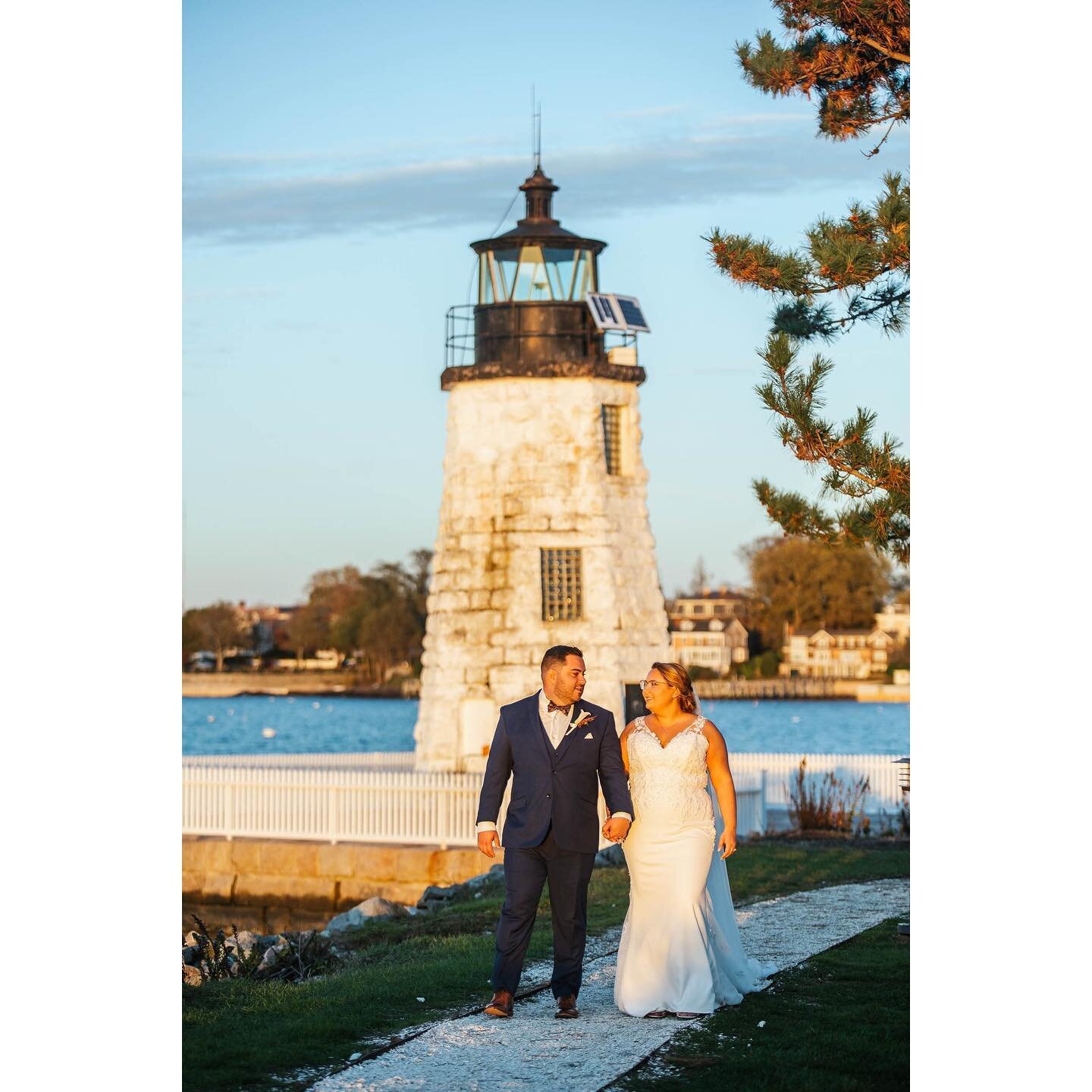 More frames from Ashley and Tim&rsquo;s gorgeous wedding at @newportharborisland!