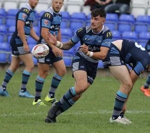 Zak Williams extends stay for 2018