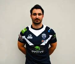 Bears sign Centre Andrew Hoggins