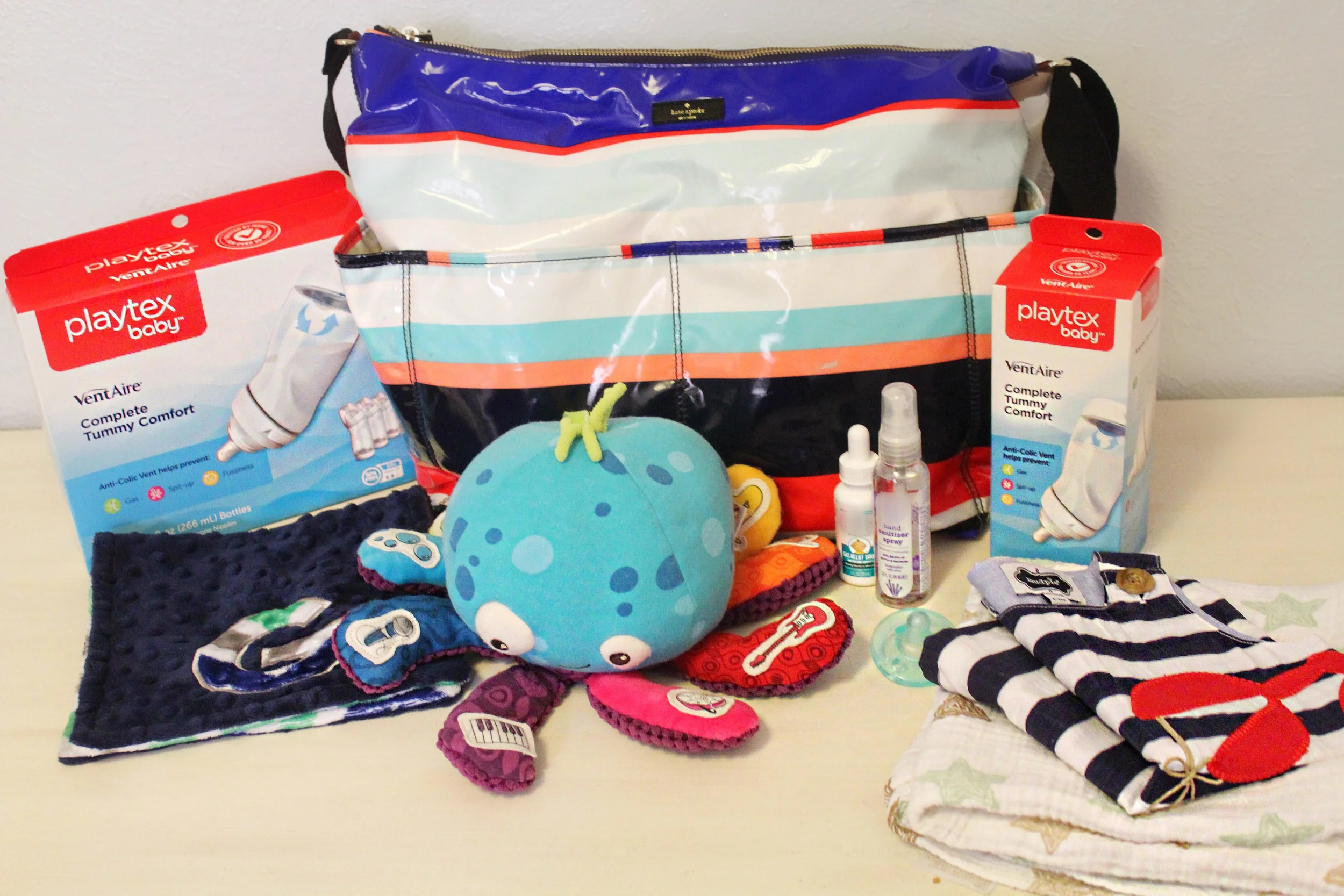 whats-in-my-diaper-bag.jpg