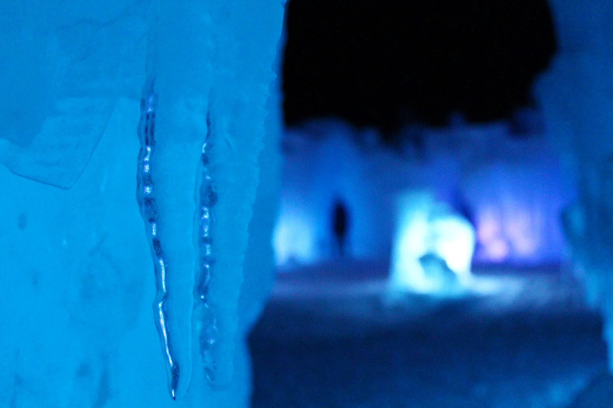 ice-castle-dillon-colorado.jpg