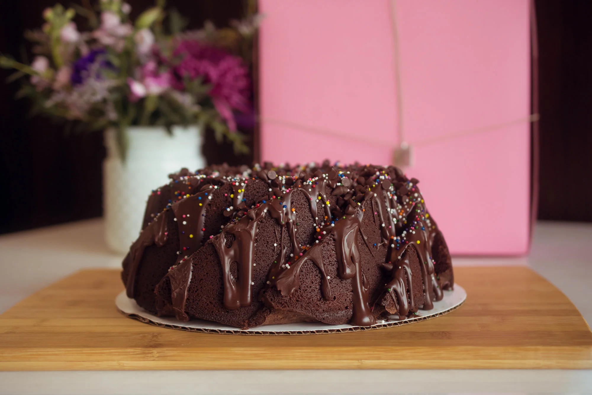 beehold-cakes-denver.jpg