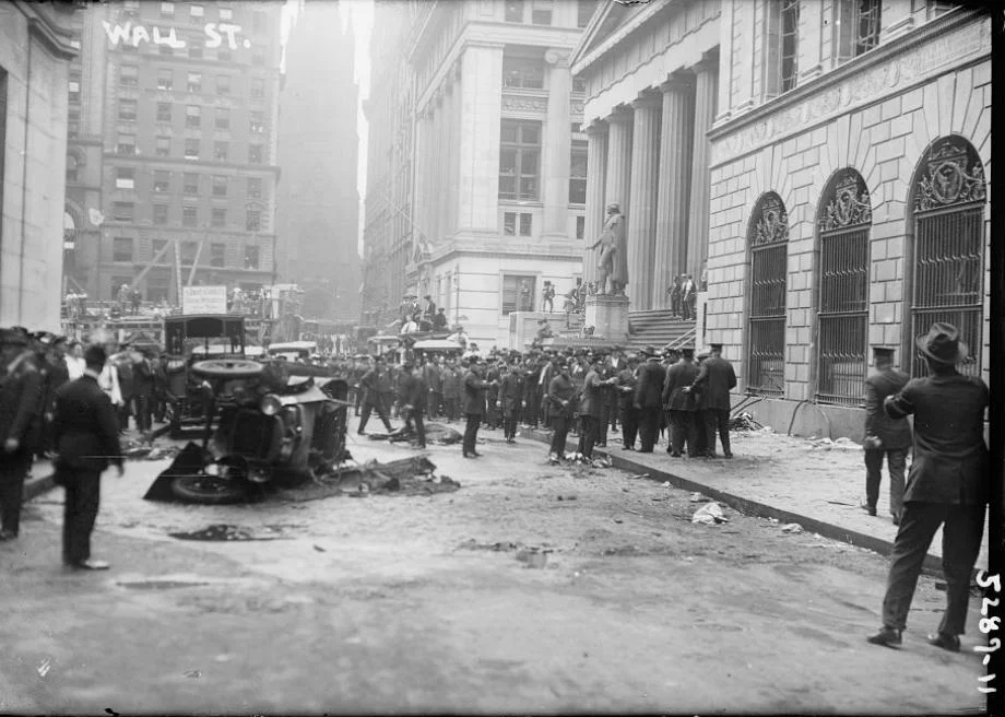 Original image: Wall Street after the explosion.
