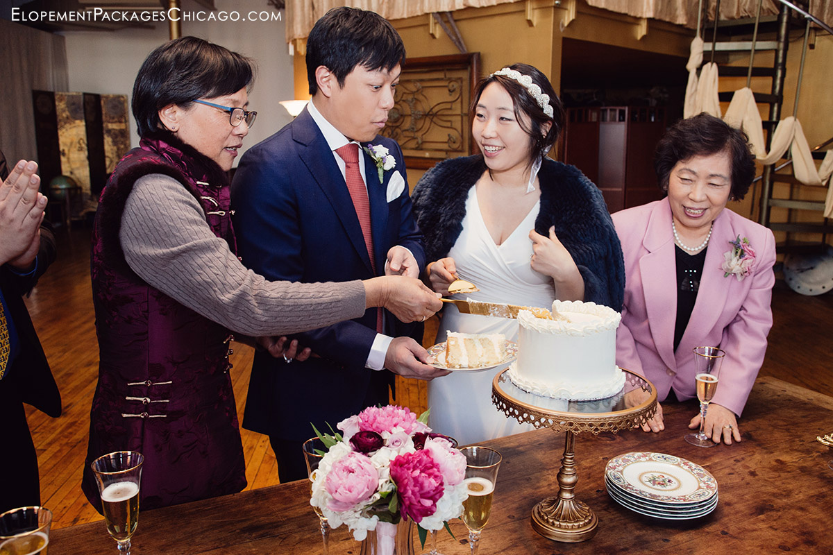 Creativo Loft elopement with cake and champagne