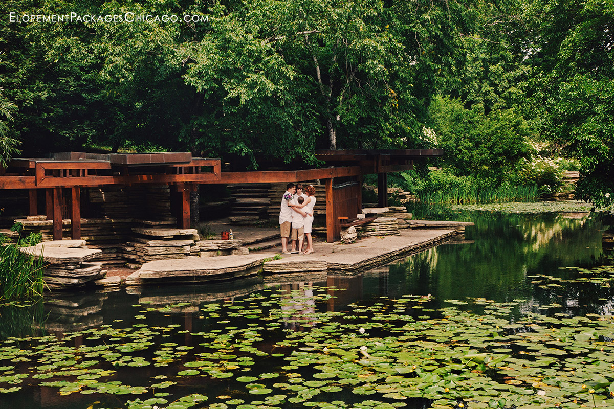 Lily pool family elopement