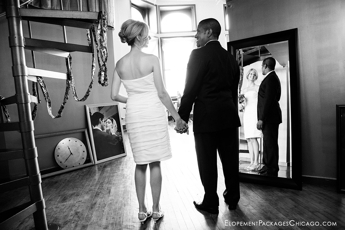 Creativo Loft indoor elopement