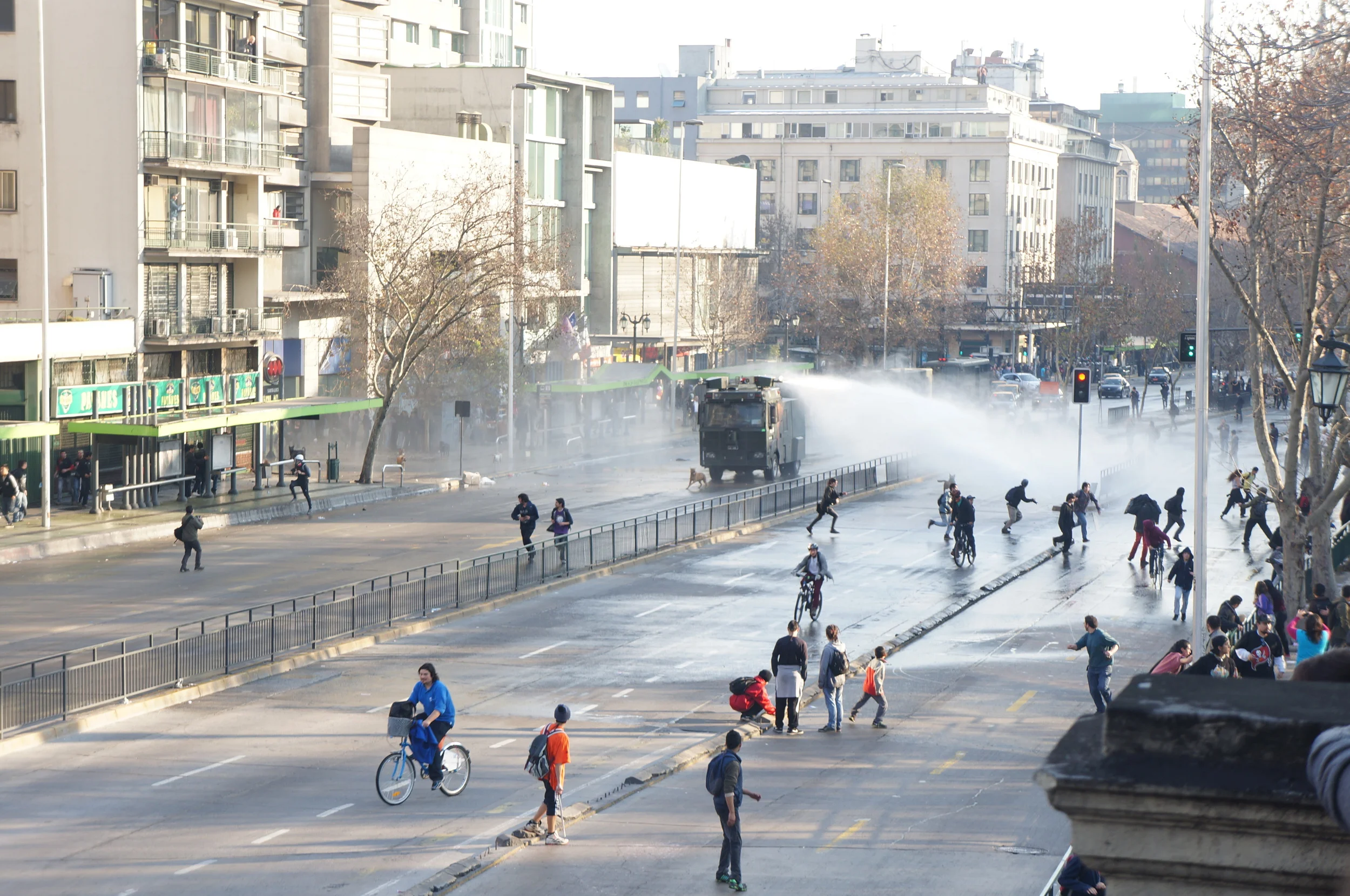 Yuan Li - Chilean Protests.JPG