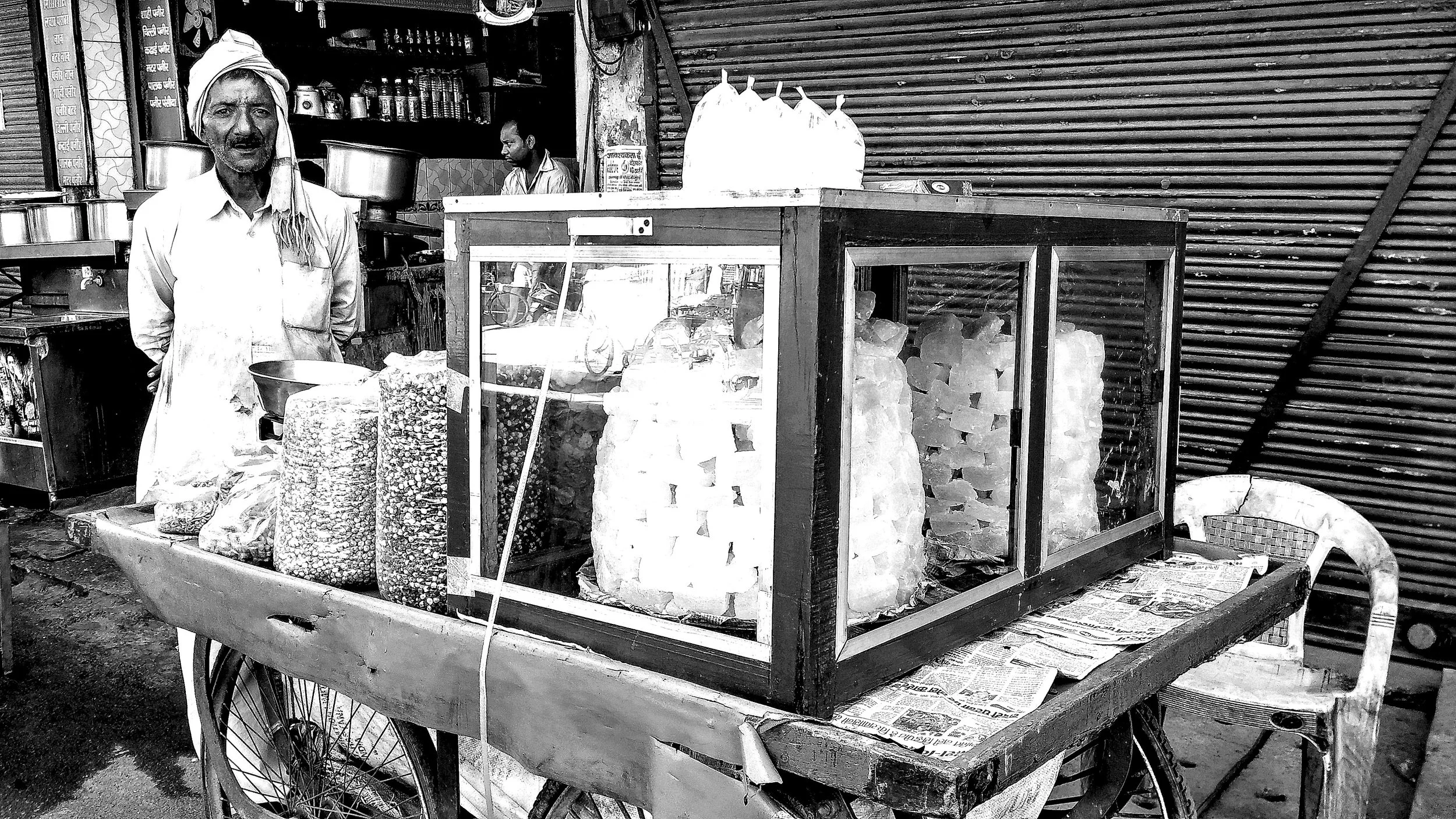 2_aditya_bhalchandra_streetvendor.jpg