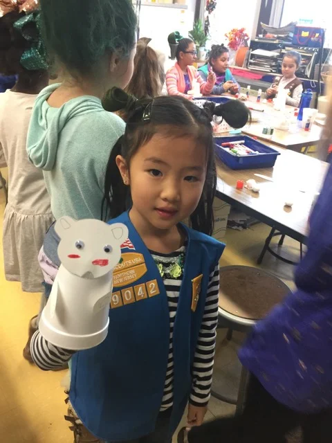 Palisades Pk. Girl Scouts - Dec 1, 2017.jpeg