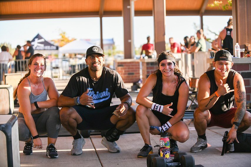 Thank you to all our Sharktank Fam that came out and cheer team Kaiwai 🙏🏼🙌

Thank you @caffeineandkilos  and all the volunteers @crossfit916  for making this such a super fun event .
 Thank you 🙏🏼 

📸 @kindafit_kindafluffy 

Great job team Kaiw