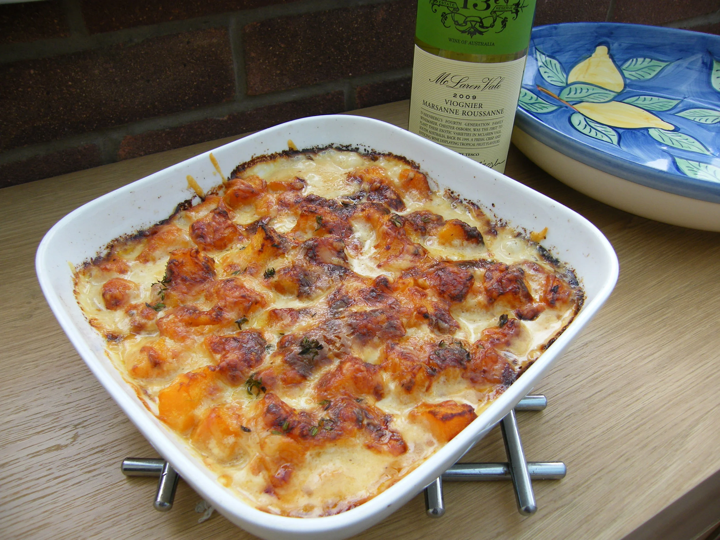 Squash, tomato, onion & gruyere gratin