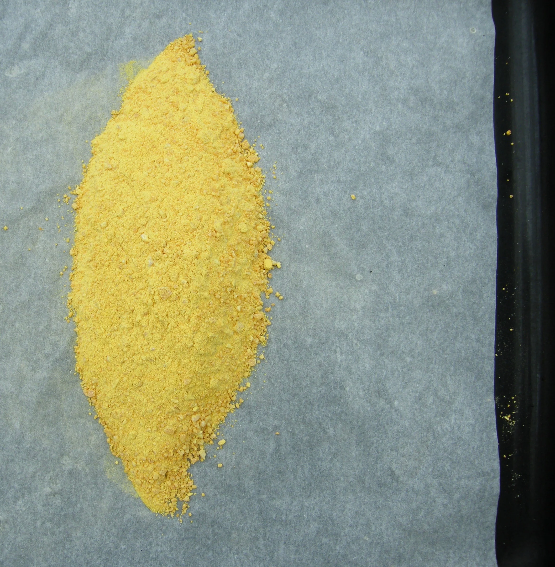 Dried orange peel. Blitzed to a powder.